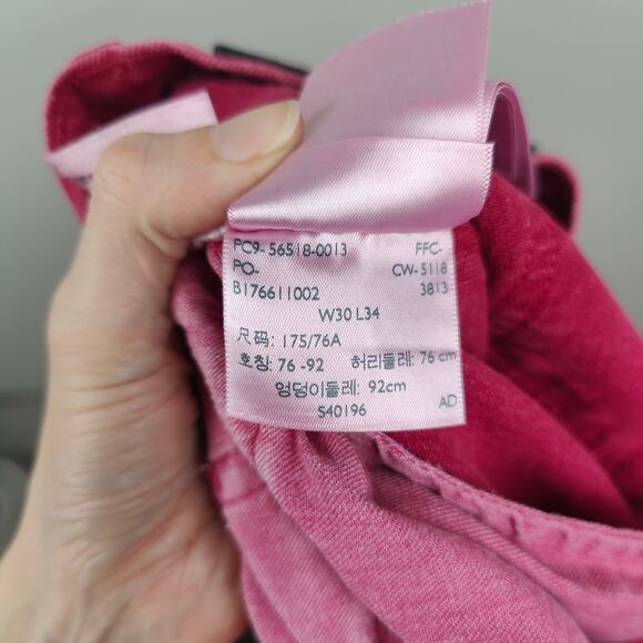 Levi's Made and Crafted 502 Jeans Mens 30x34 Red Pink Pink Wash Preppy Denim - Picture 13 of 14